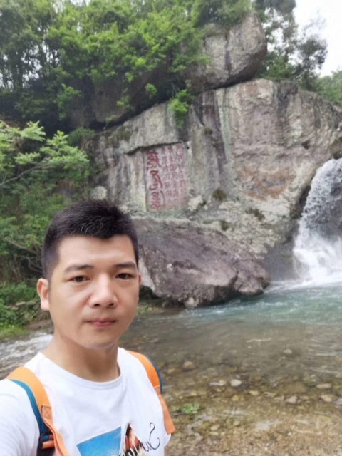 愿得一人心的第一张照片--海宁蓝颜知己交友网